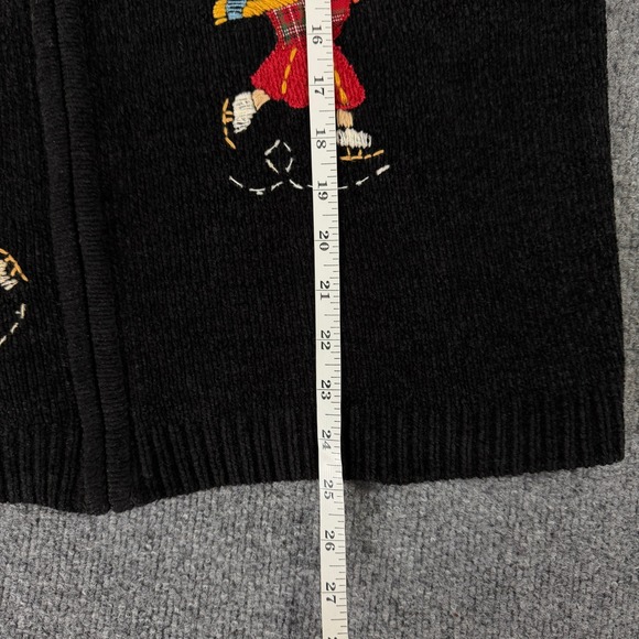 Vintage Alfred Dunner Holiday Sweater L Black Snowflake Ice Skater Sweater - Picture 11 of 13